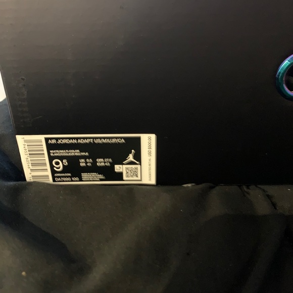 Jordan 11 Adapt - Picture 4 of 6